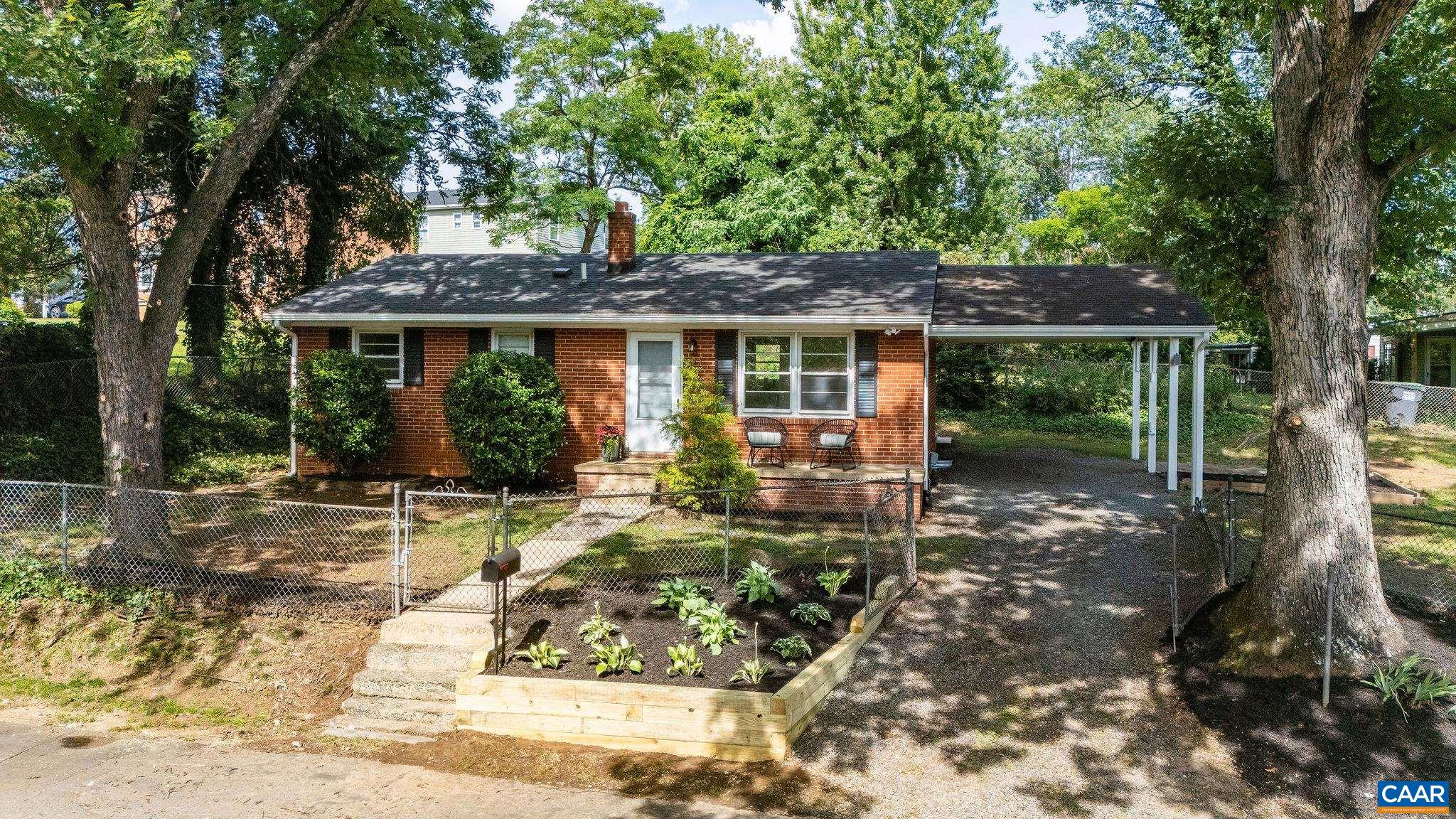 122 WESTERLY AVE