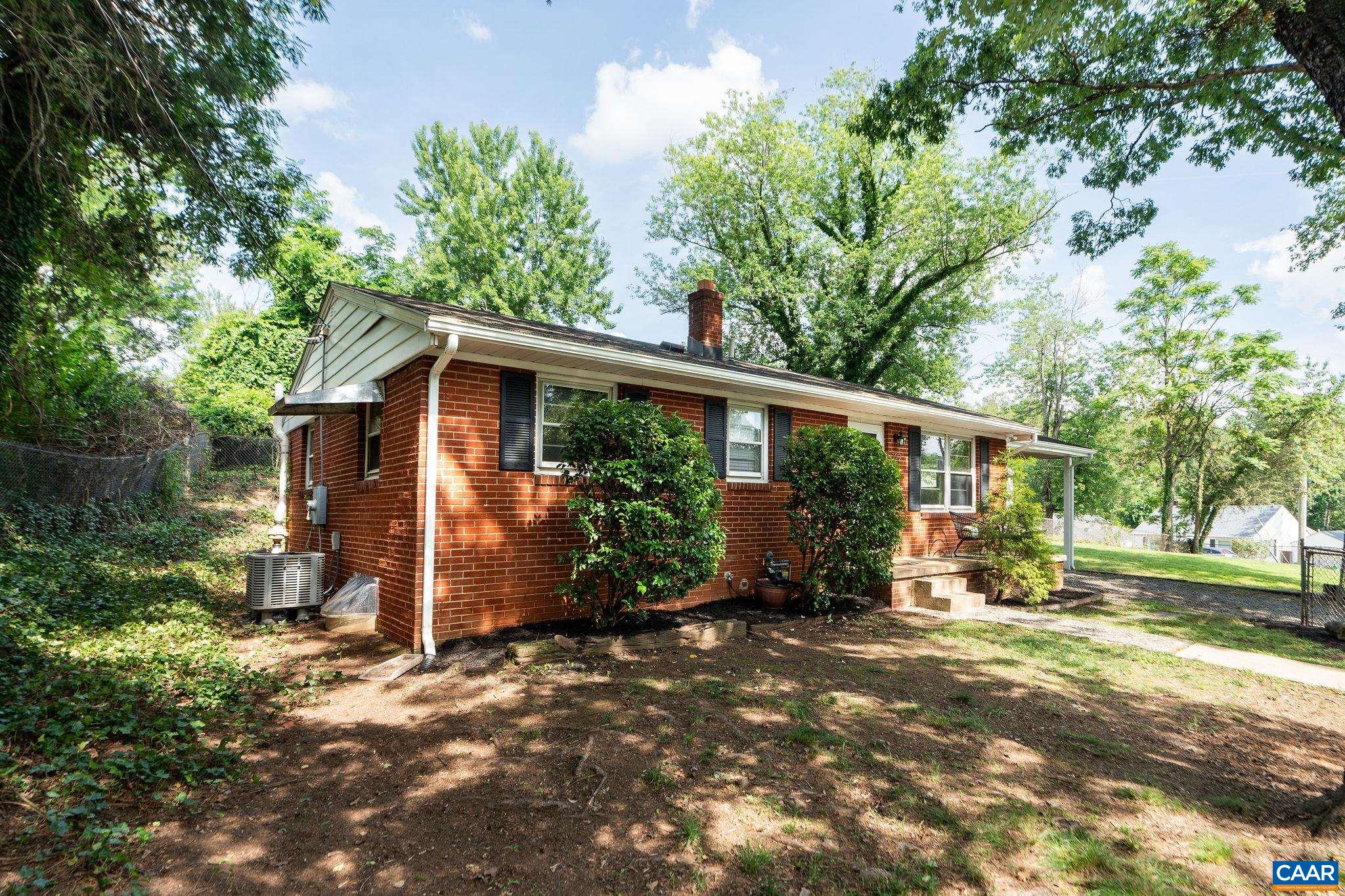 122 WESTERLY AVE