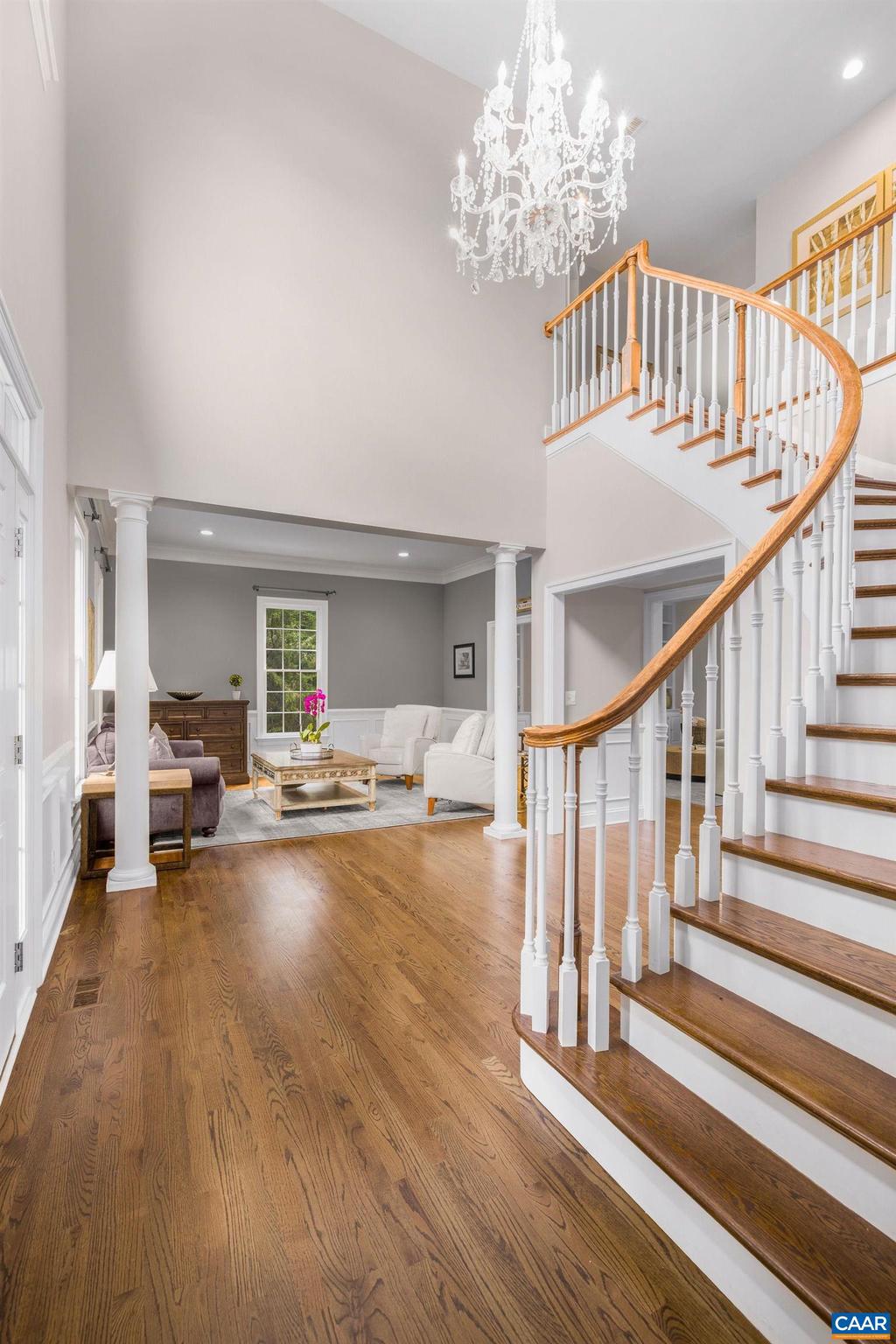 1387 Tattersall CT