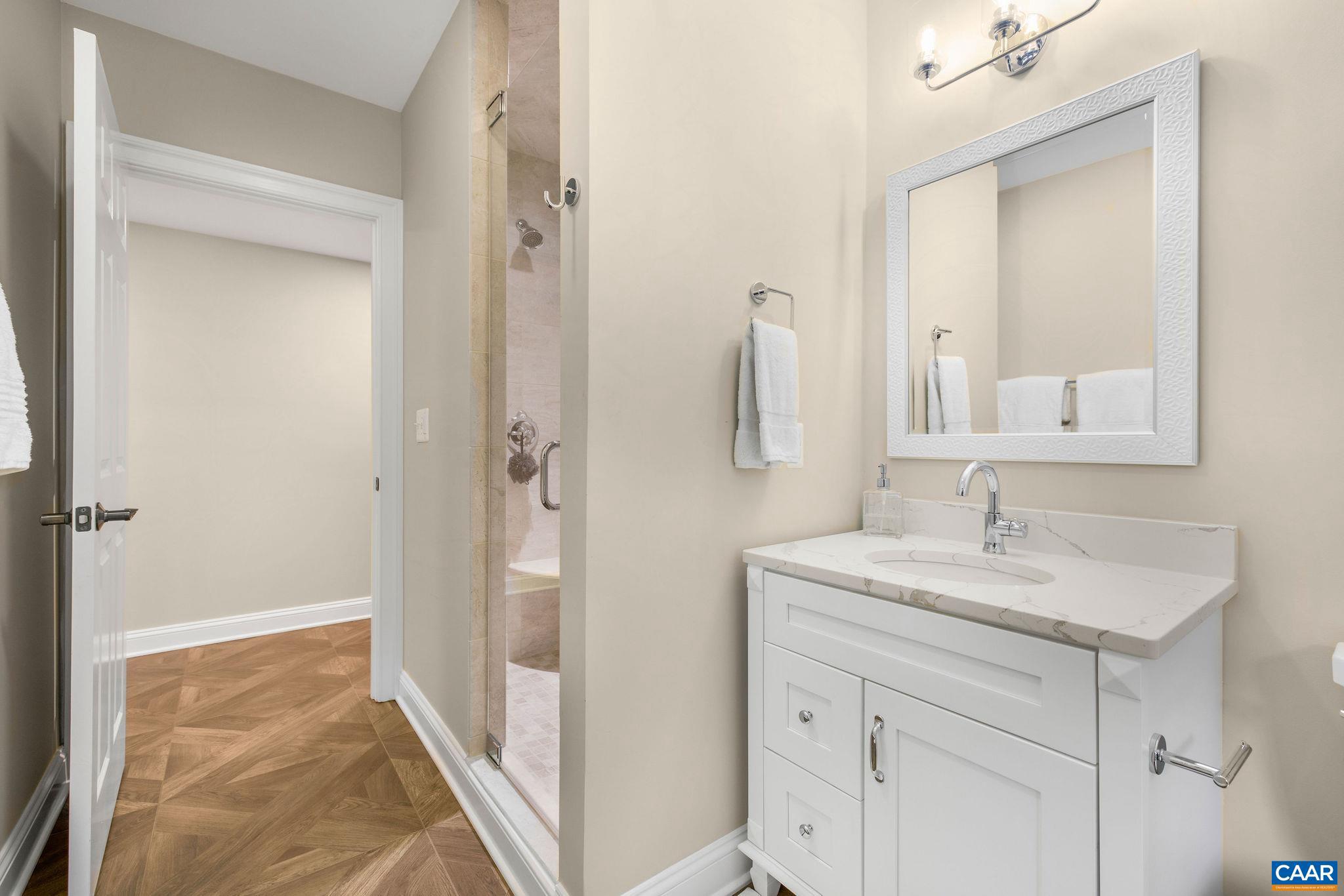1387 Tattersall CT
