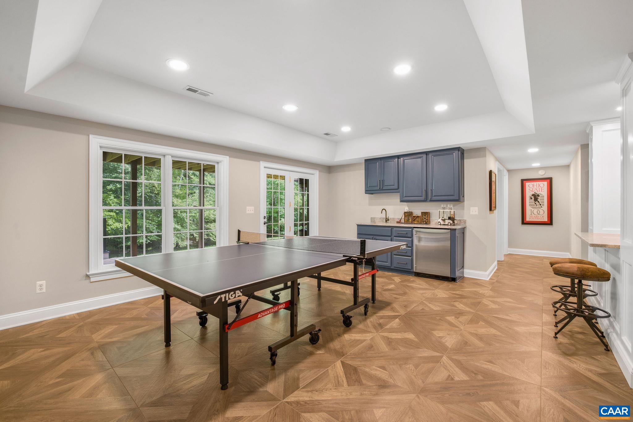 1387 Tattersall CT