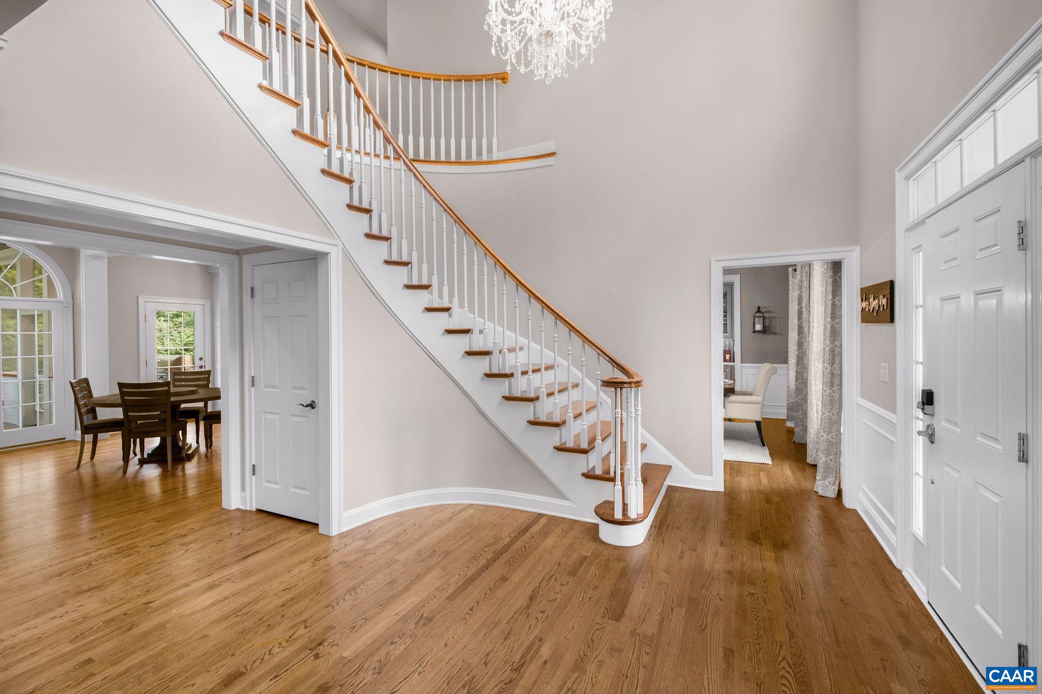 1387 Tattersall CT