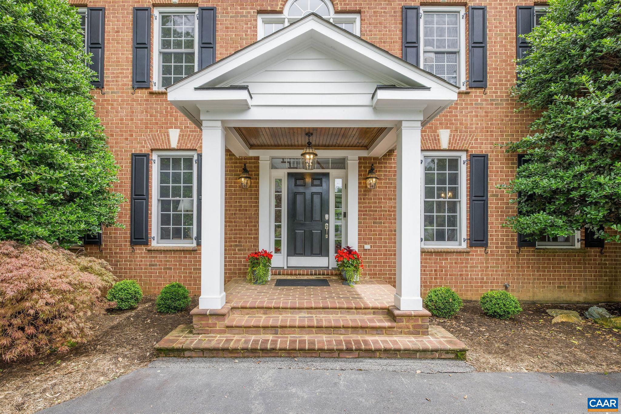 1387 Tattersall CT