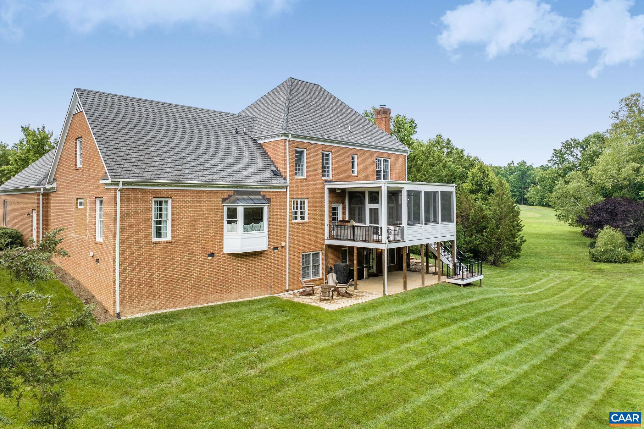 1387 Tattersall CT