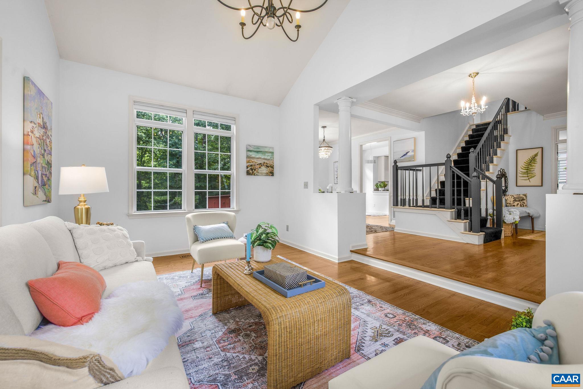 1433 RIVER OAKS RDG