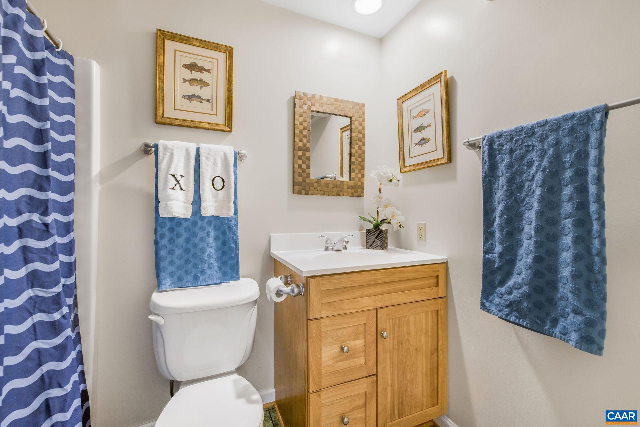 1433 RIVER OAKS RDG
