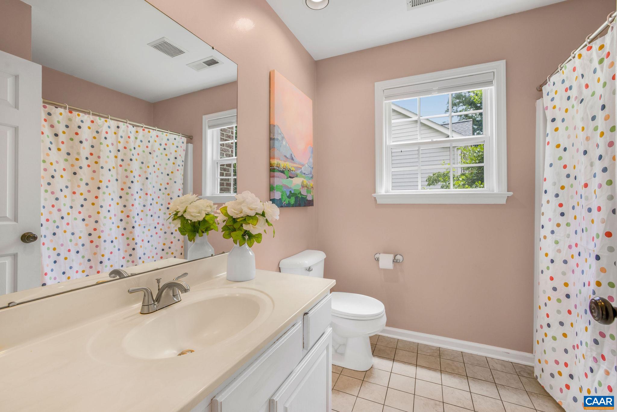 1433 RIVER OAKS RDG