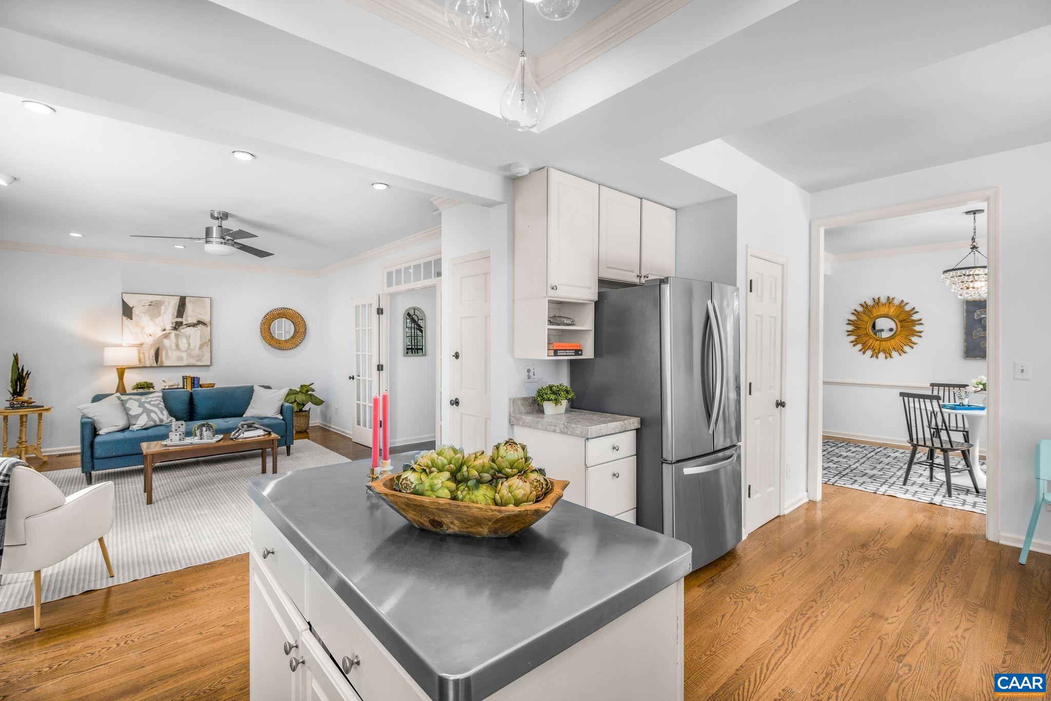1433 RIVER OAKS RDG