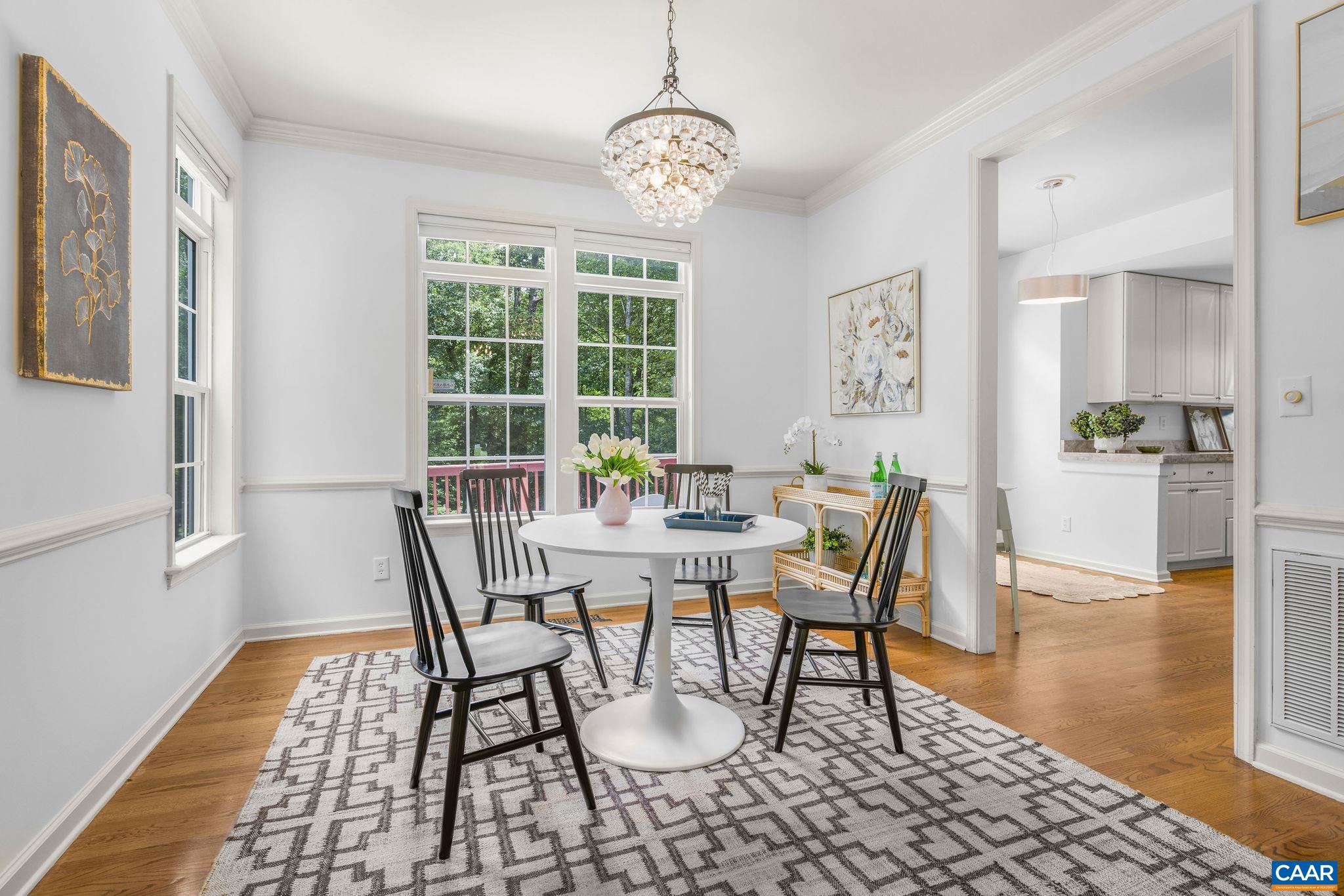 1433 RIVER OAKS RDG