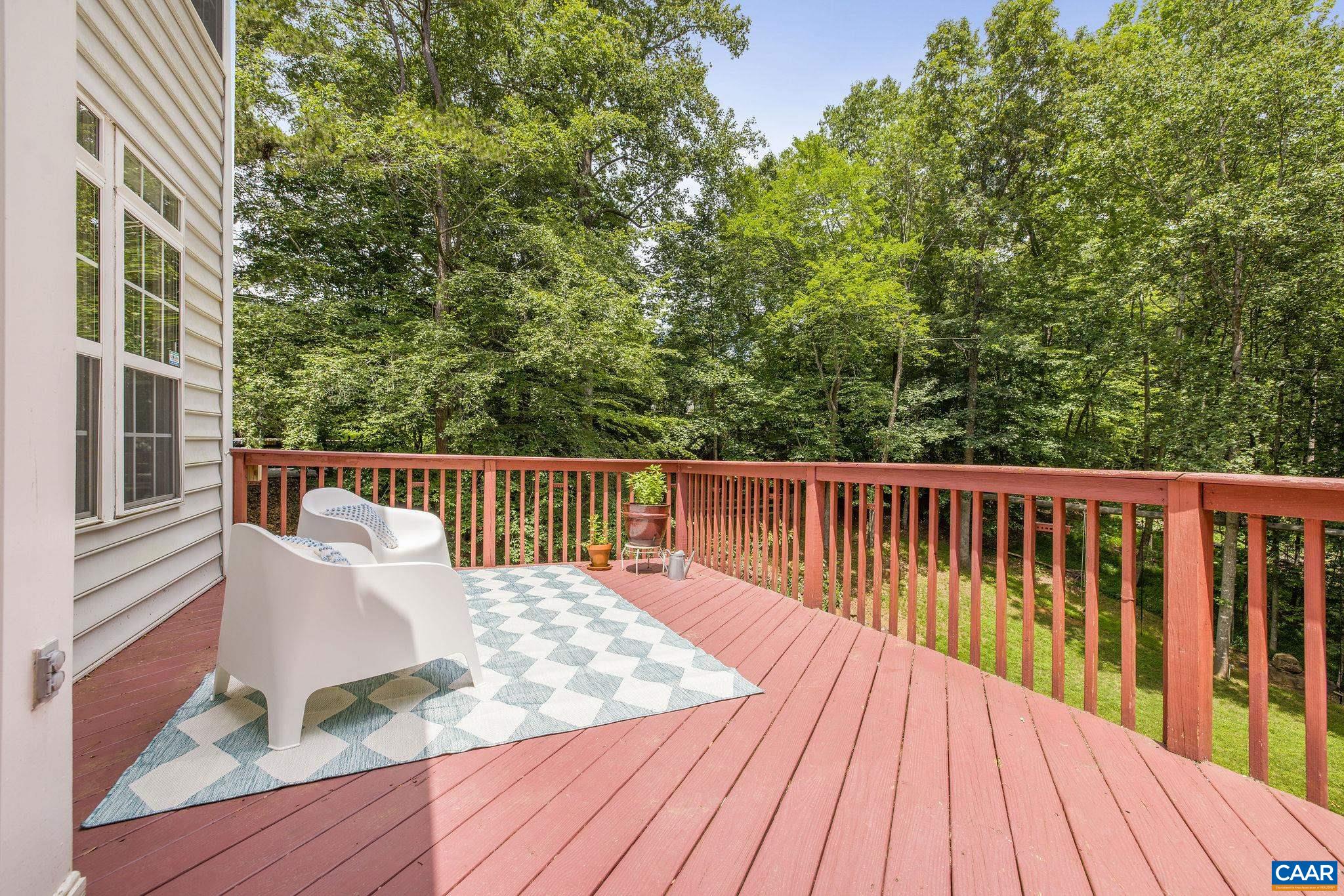 1433 RIVER OAKS RDG