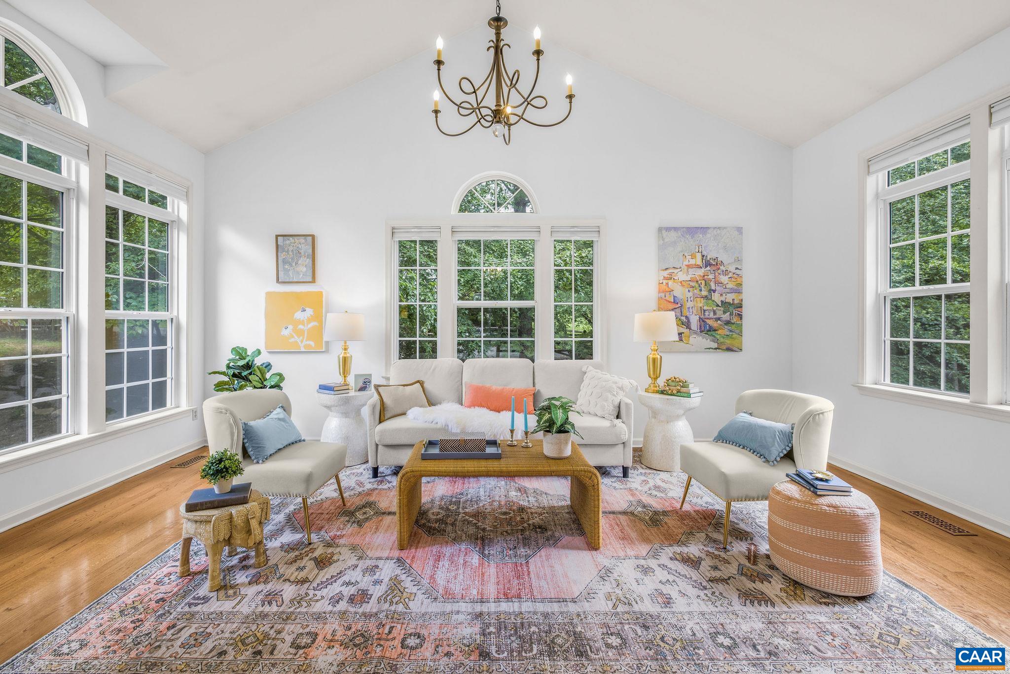 1433 RIVER OAKS RDG