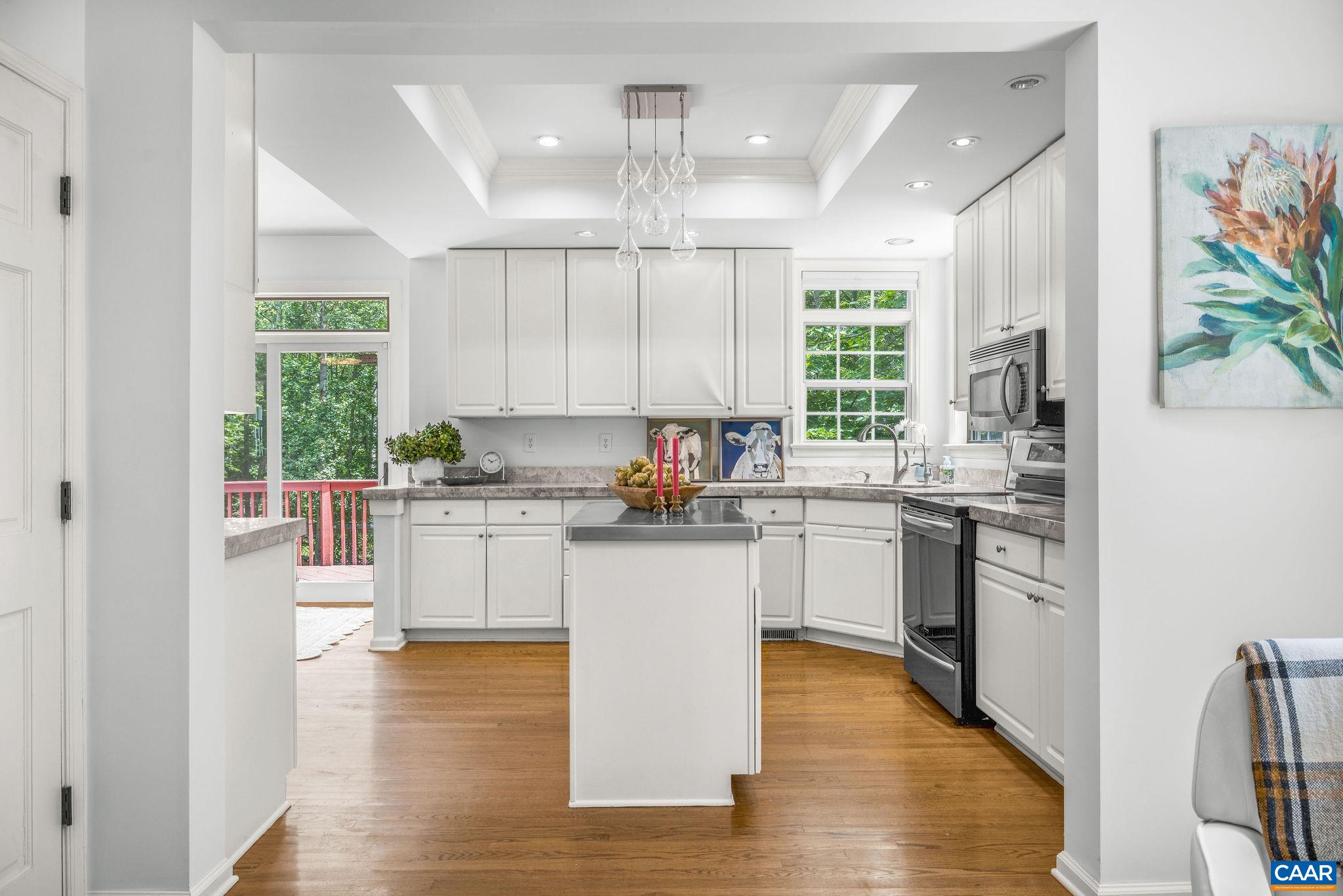 1433 RIVER OAKS RDG