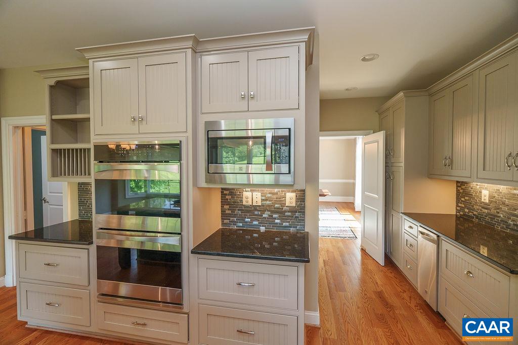 3525 ROCKS MILL LN