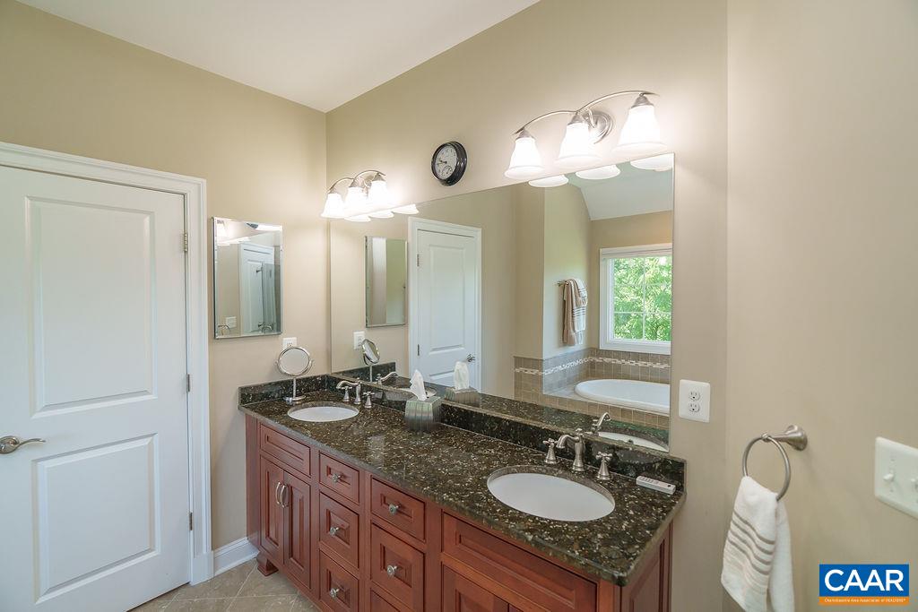 3525 ROCKS MILL LN