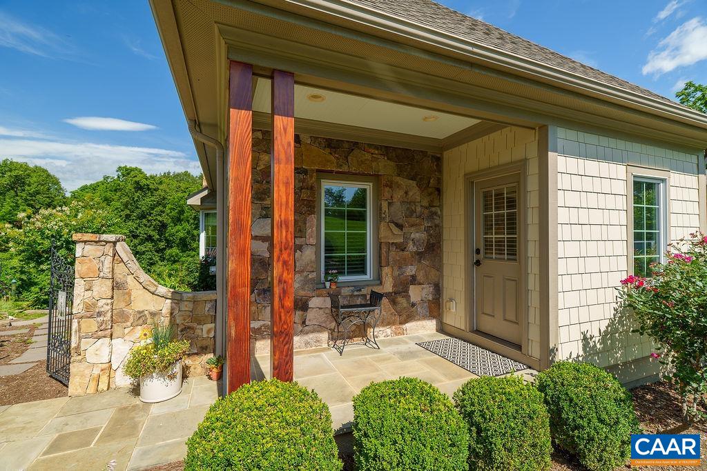 3525 ROCKS MILL LN