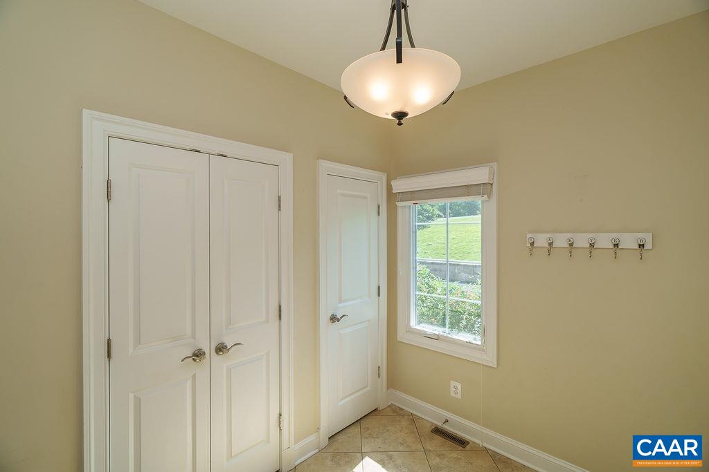 3525 ROCKS MILL LN
