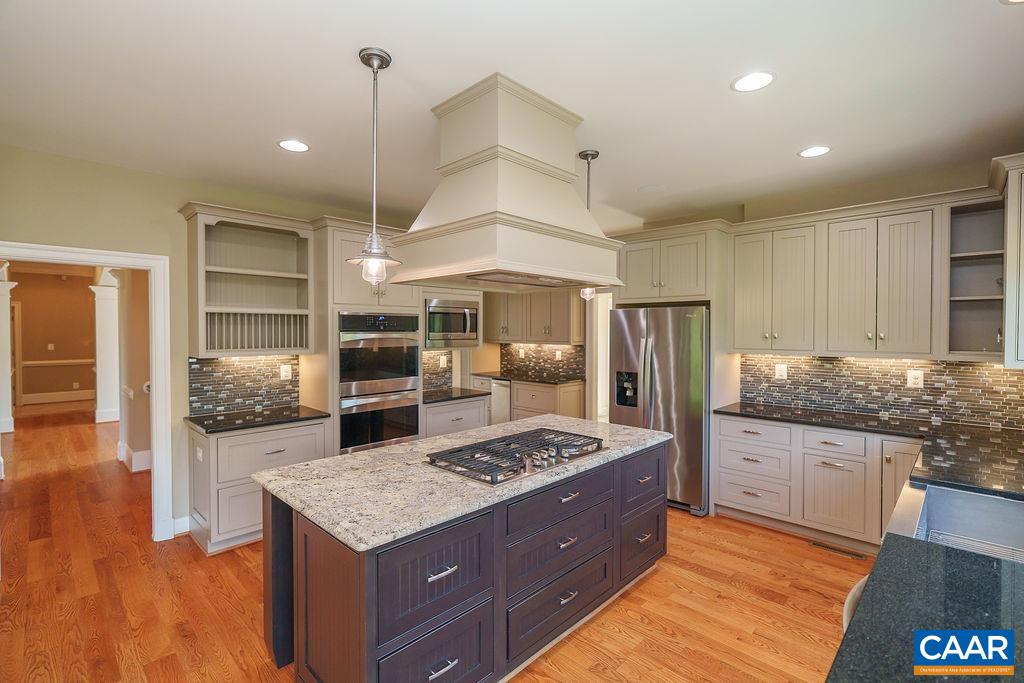 3525 ROCKS MILL LN