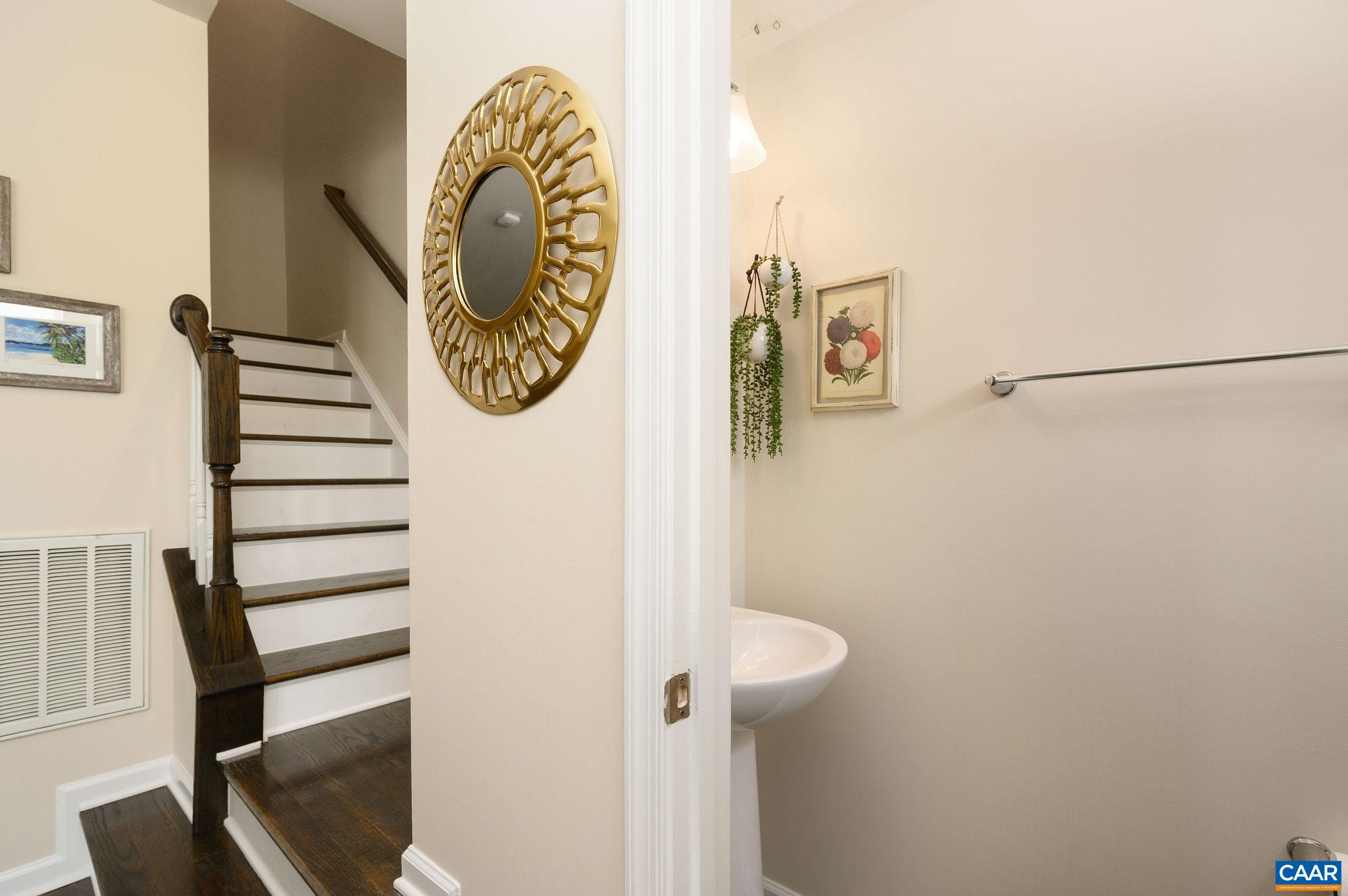2127 ELM TREE KNOLL