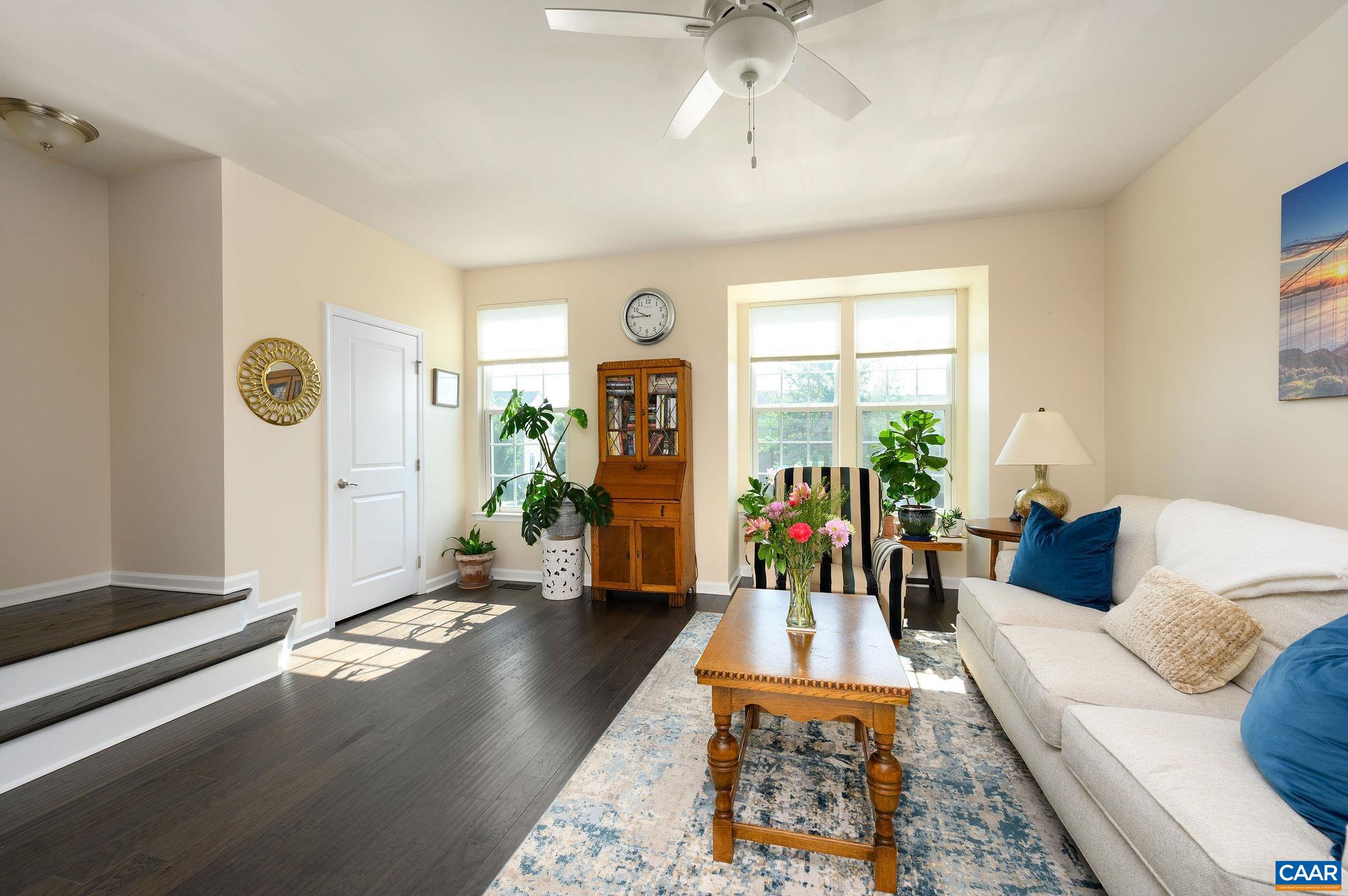 2127 ELM TREE KNOLL