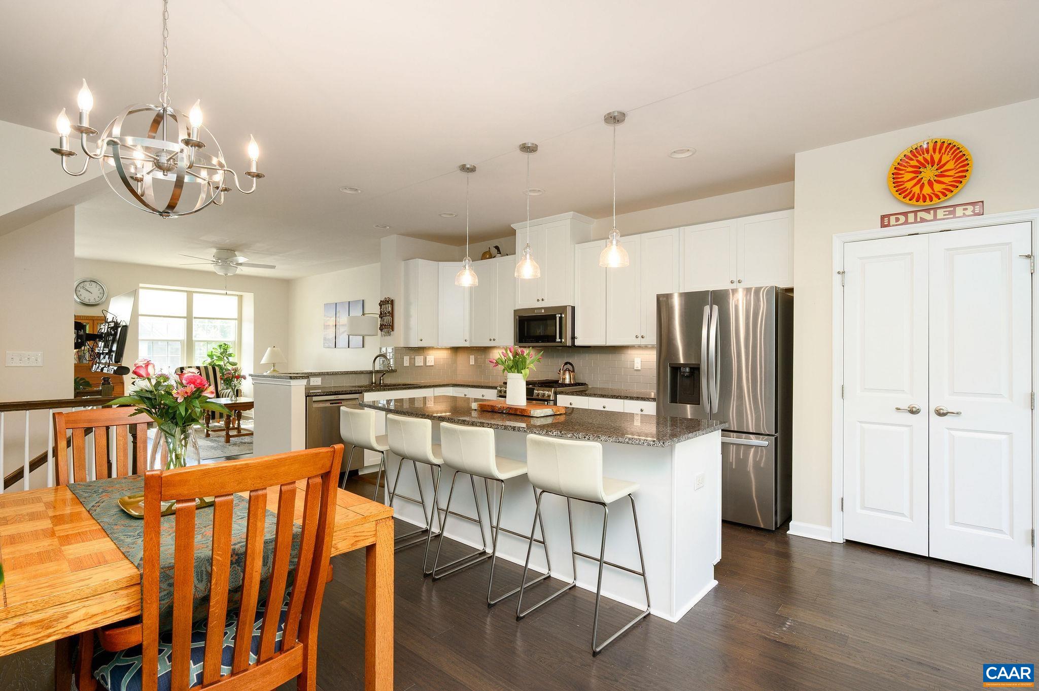 2127 ELM TREE KNOLL