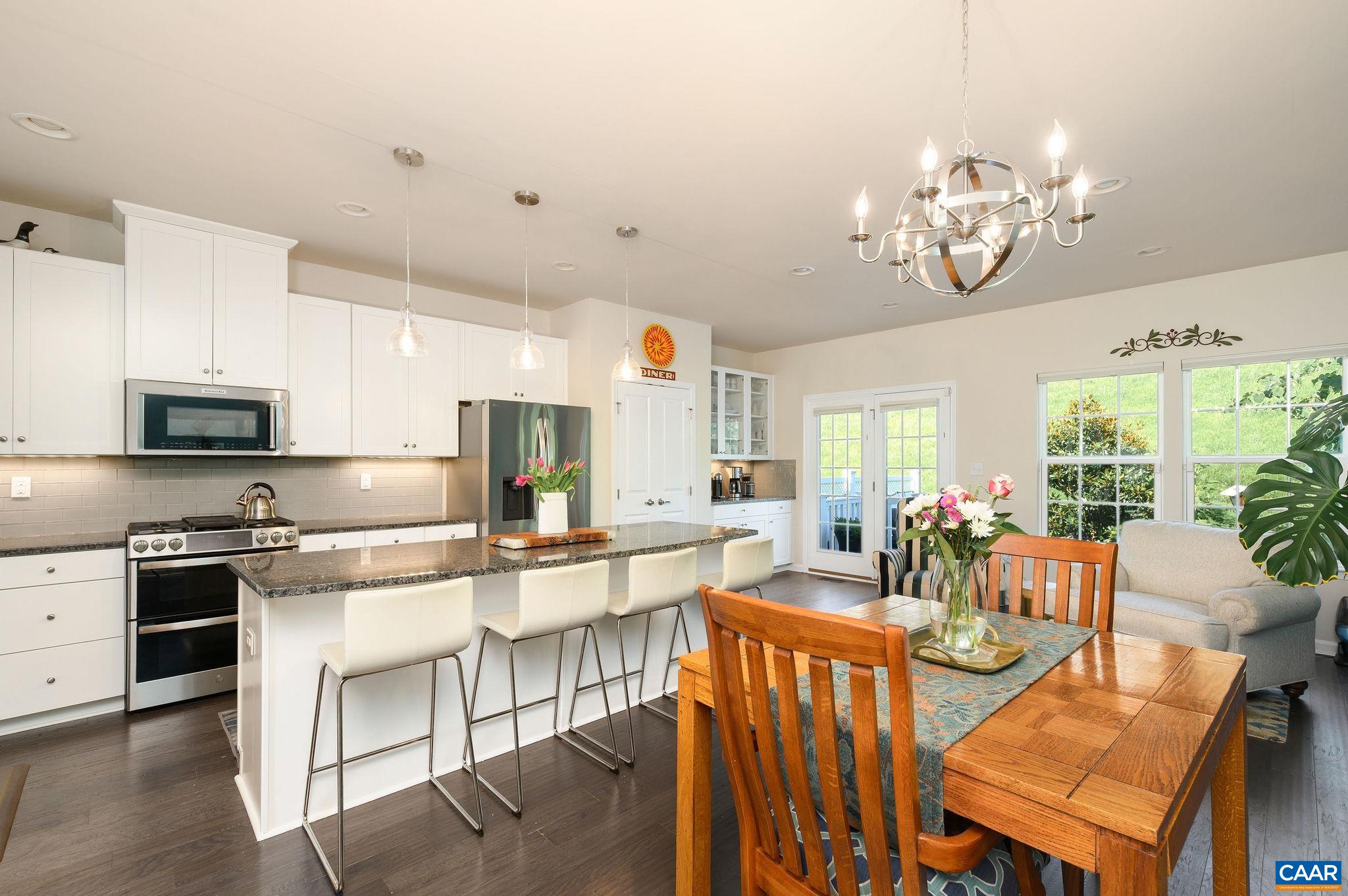 2127 ELM TREE KNOLL