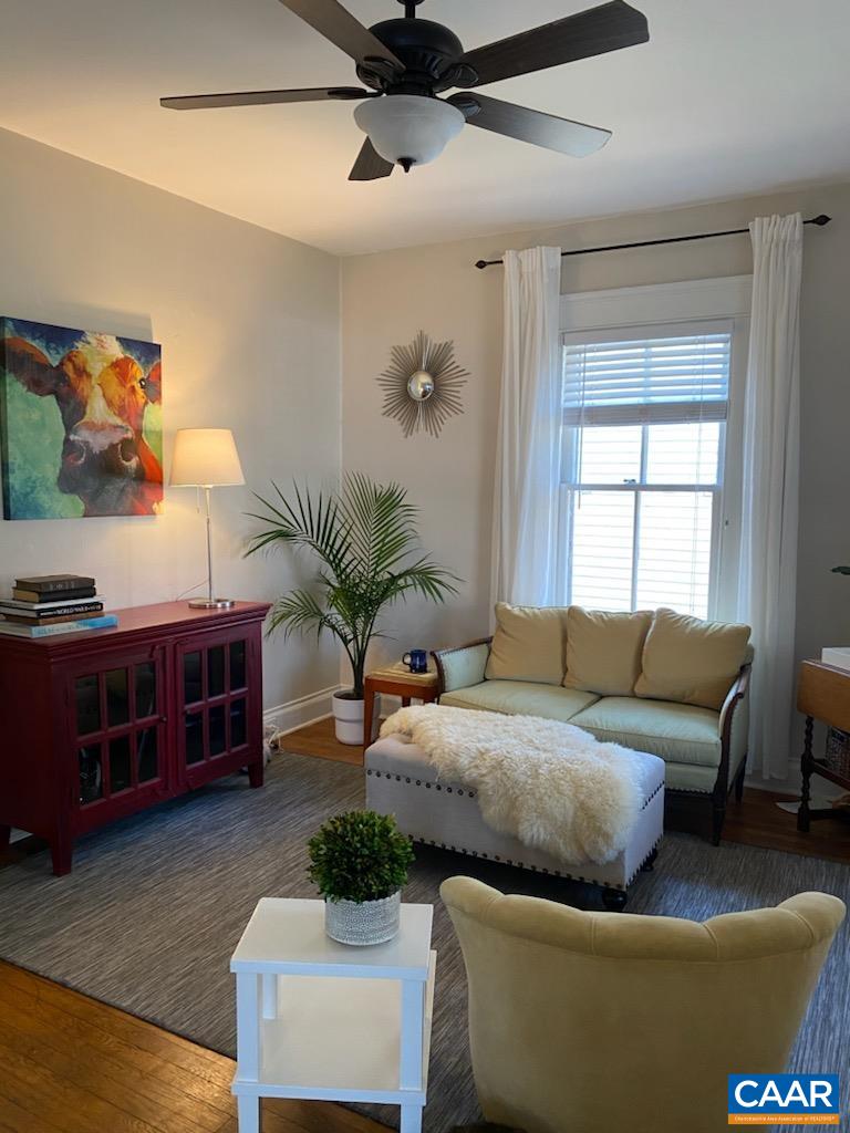 118 RAYMOND AVE