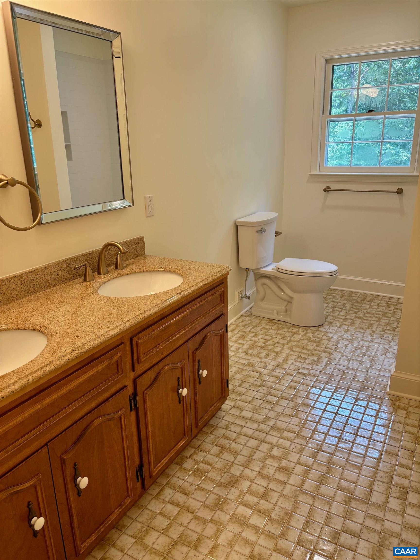 510 PANORAMA RD