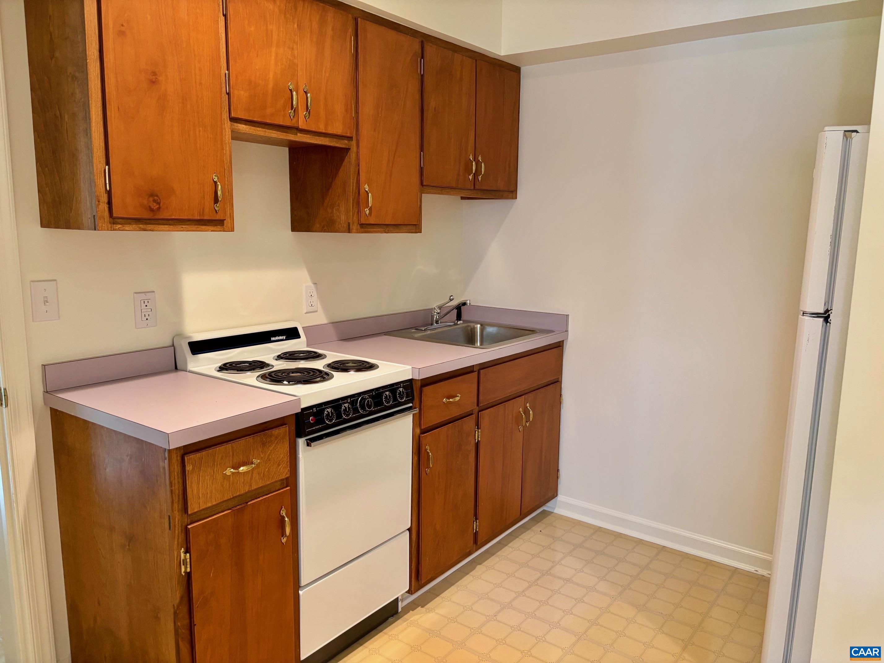 510 PANORAMA RD