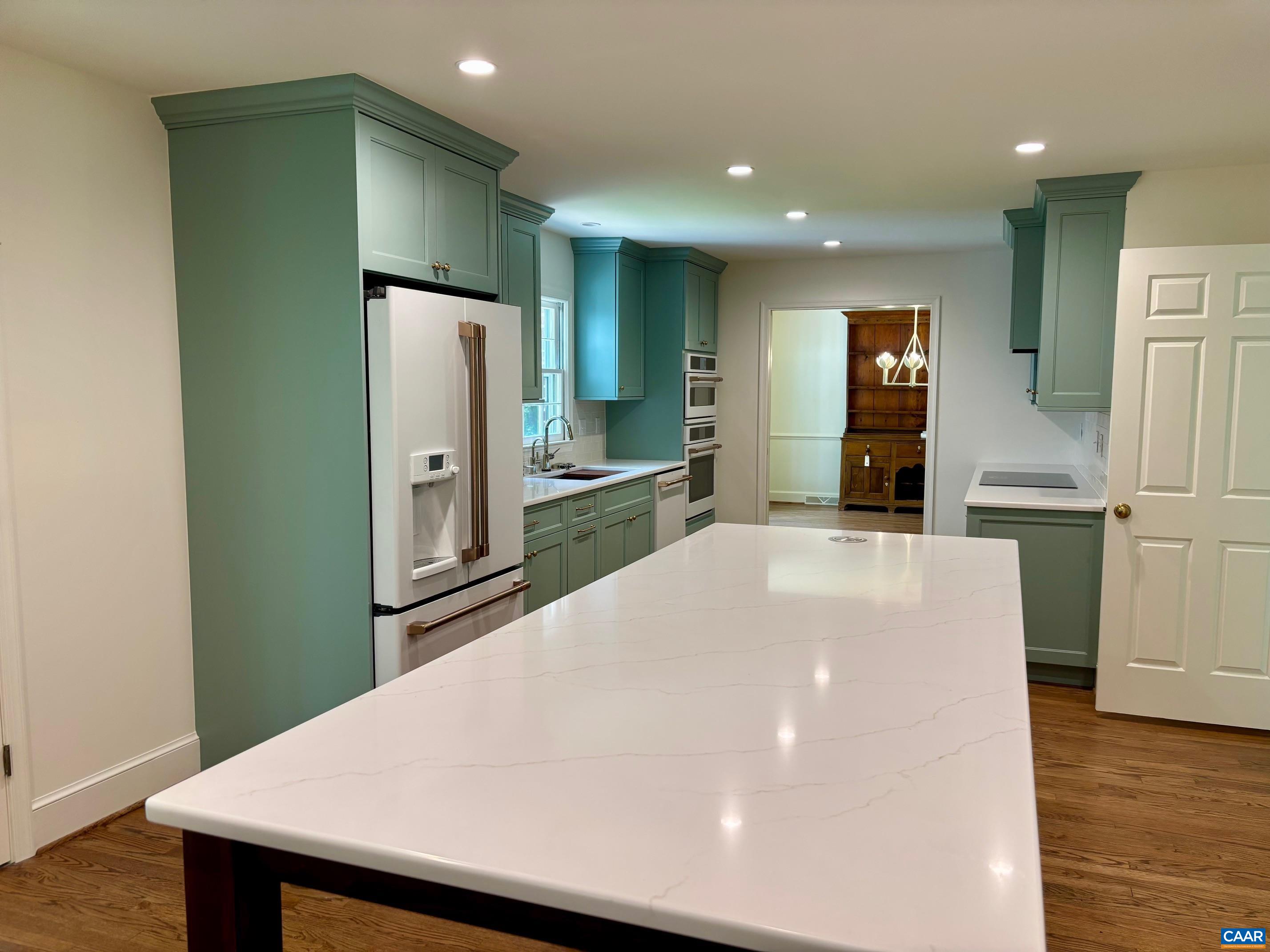 510 PANORAMA RD