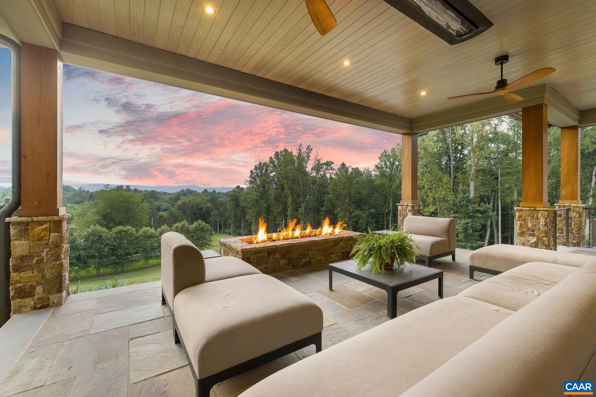 111 Falcon Dr