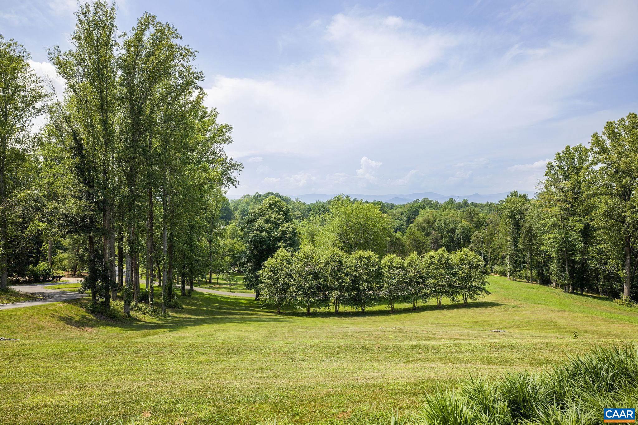 111 Falcon Dr