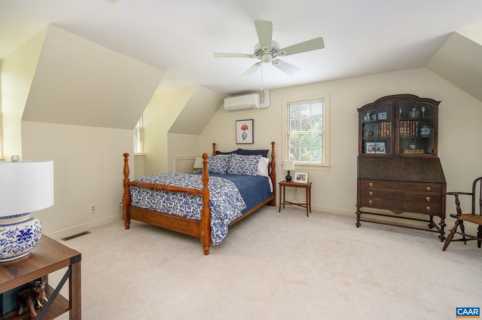 505 KELLOGG DR