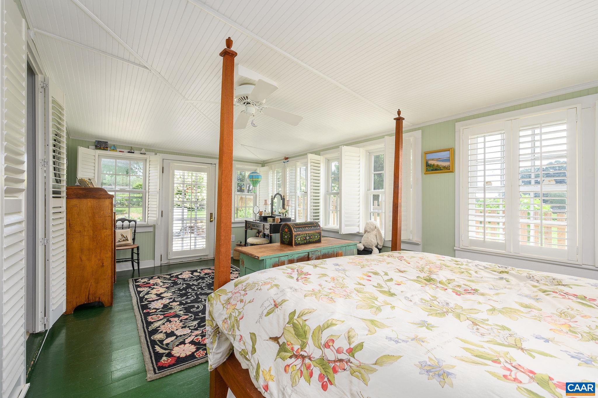 35 PAYNES LANDING RD
