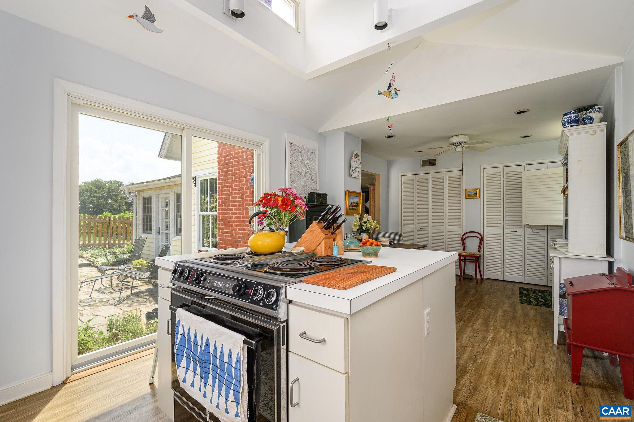 35 PAYNES LANDING RD