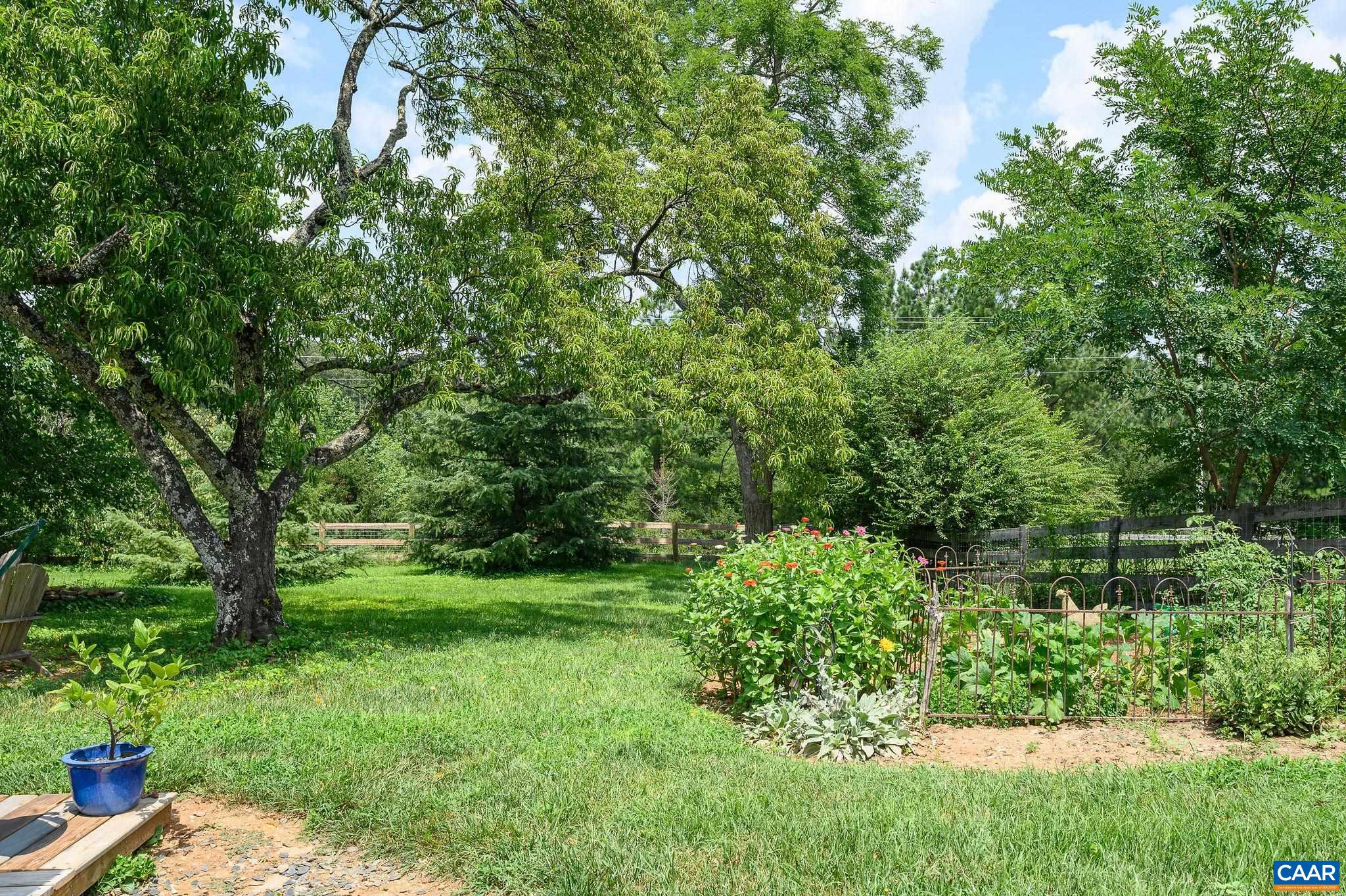 35 PAYNES LANDING RD