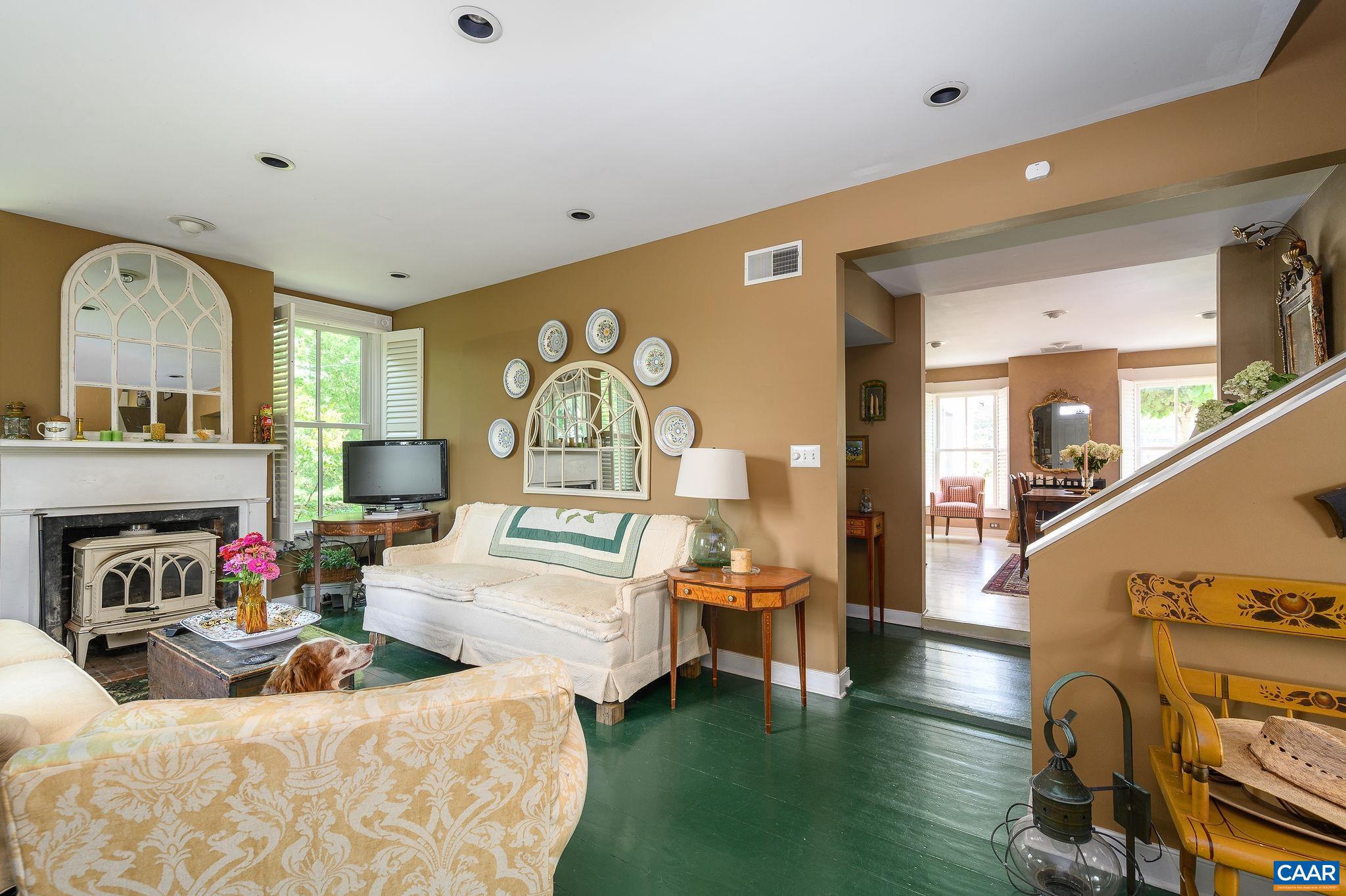35 PAYNES LANDING RD