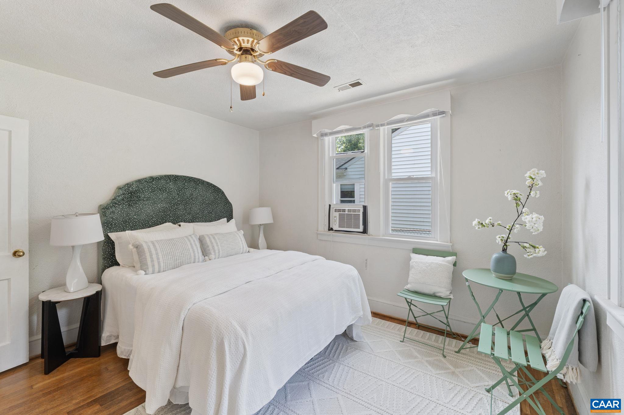 213 MEADE AVE