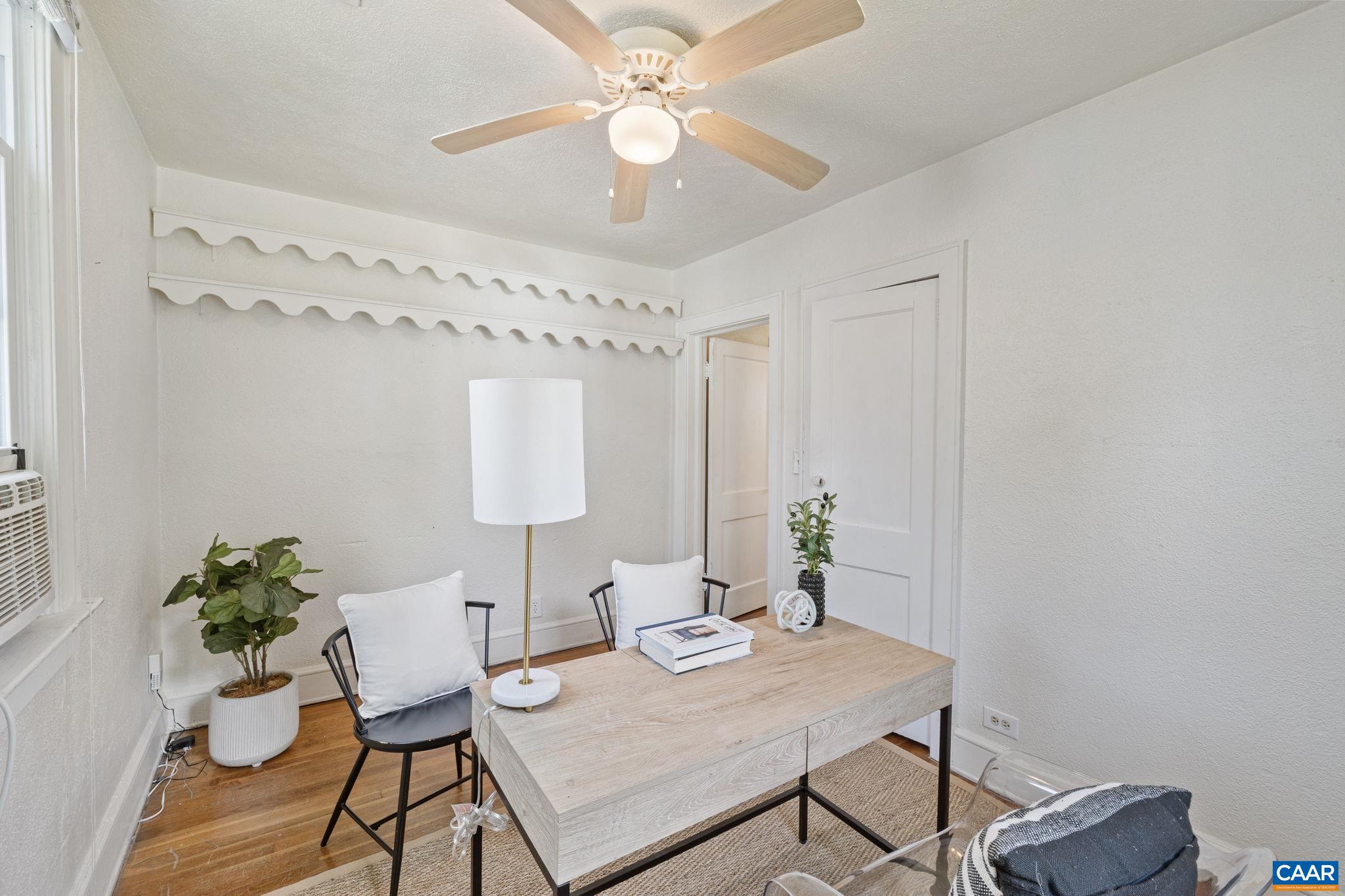 213 MEADE AVE