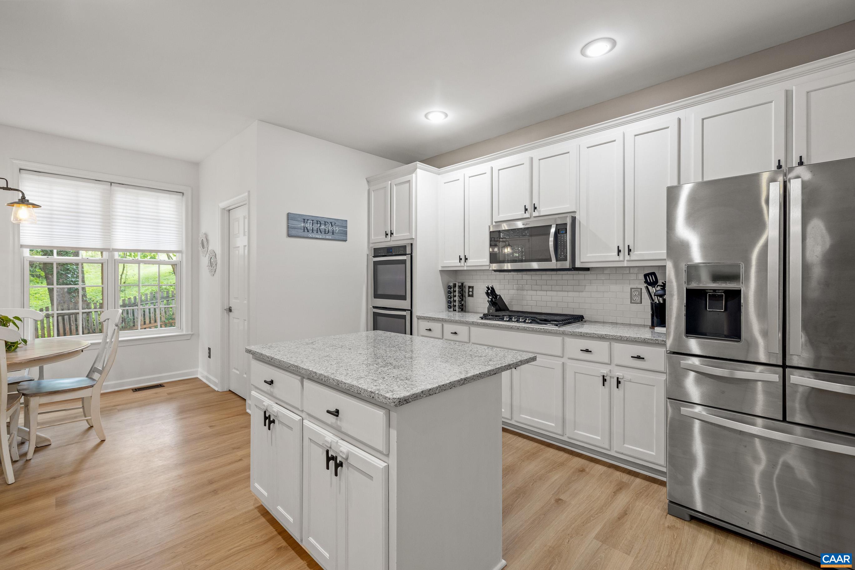 1089 OLYMPIA DR