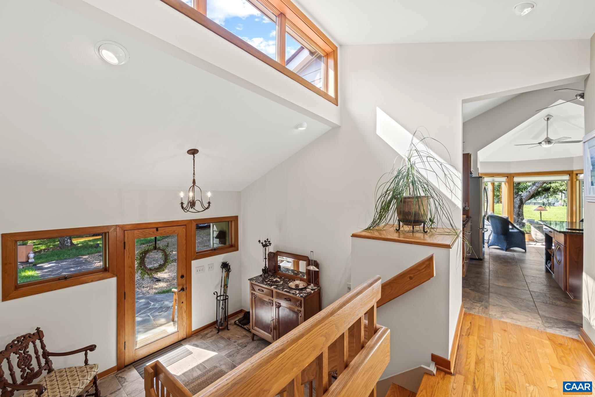 456 ROBERTS MOUNTAIN RD