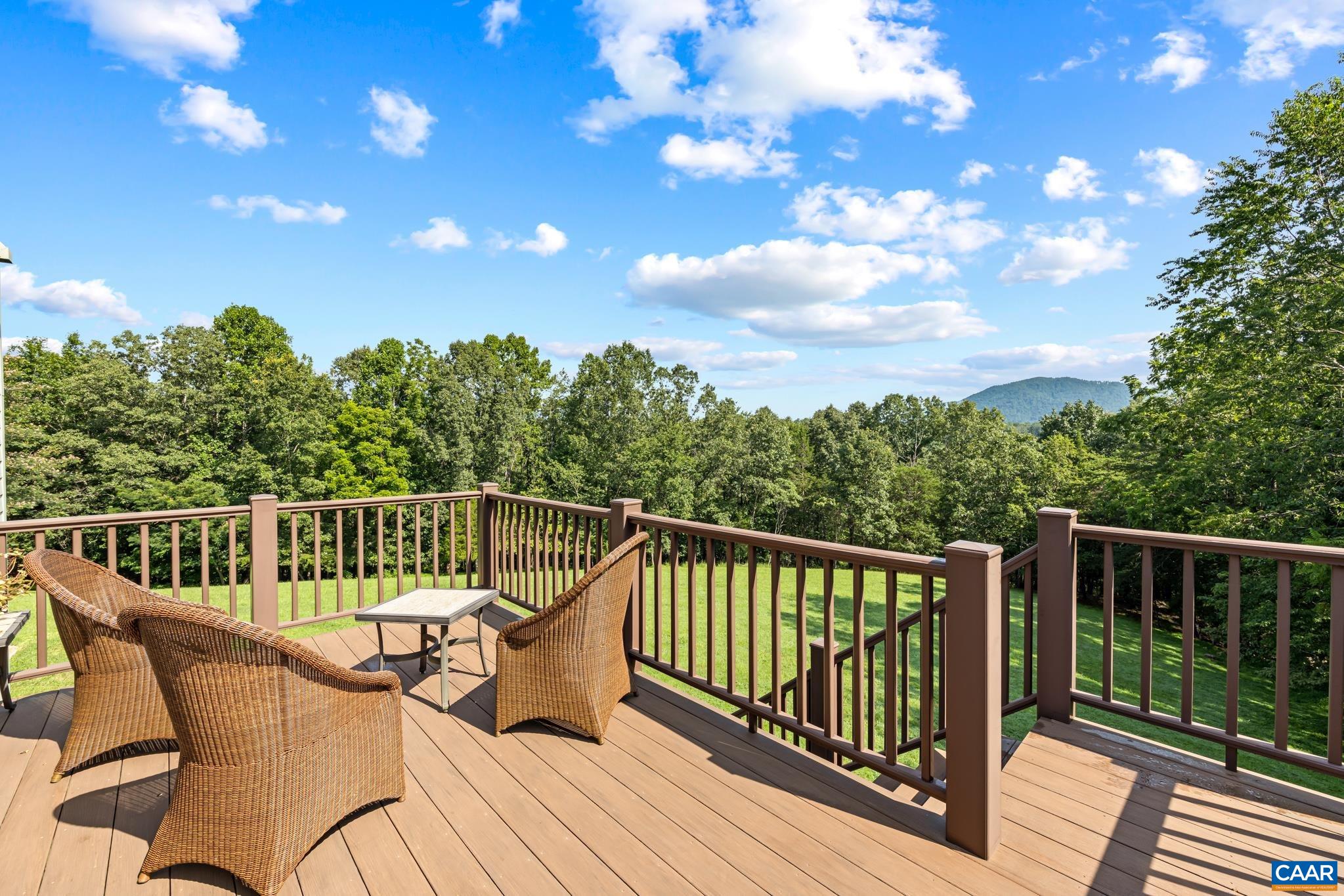 456 ROBERTS MOUNTAIN RD