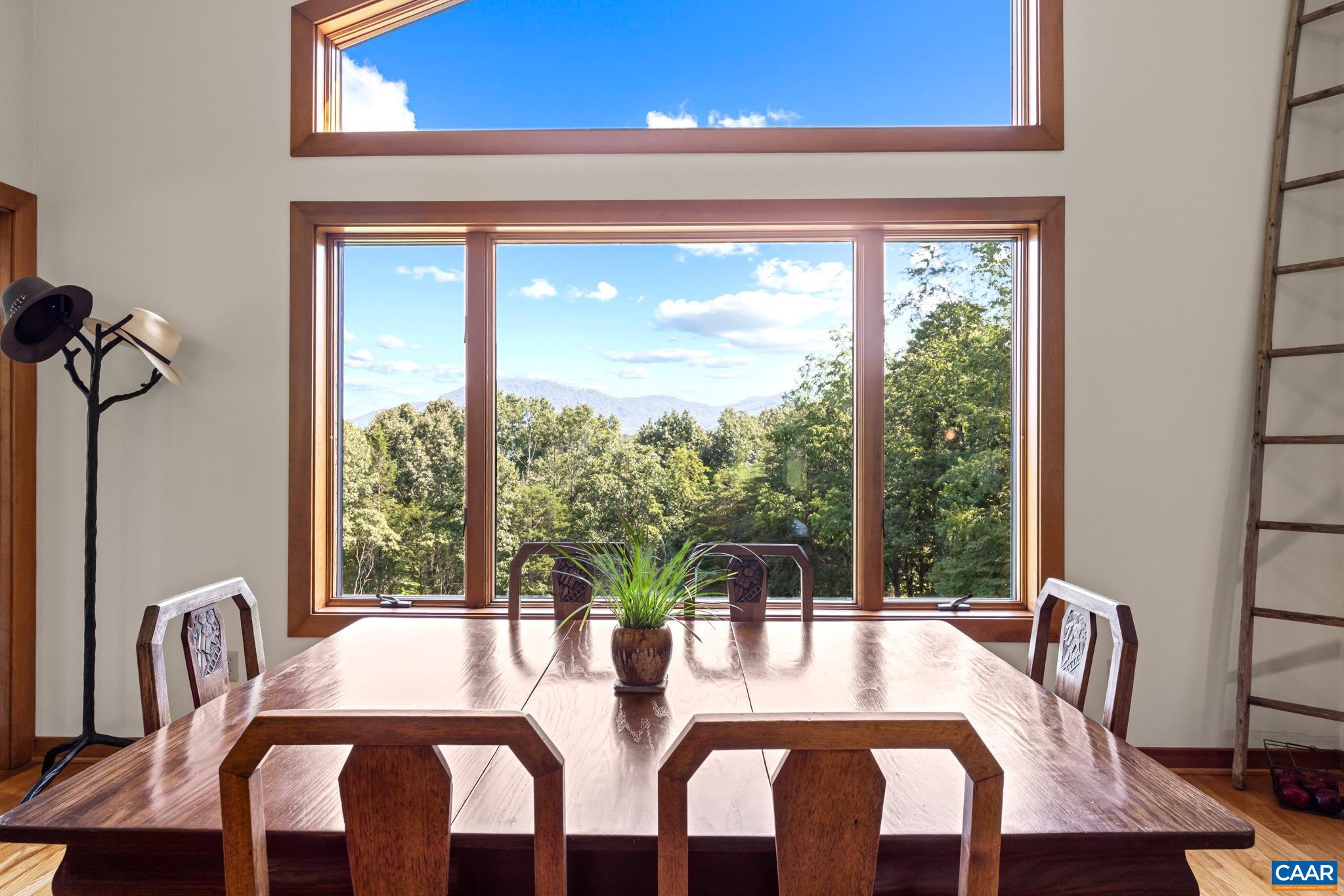 456 ROBERTS MOUNTAIN RD