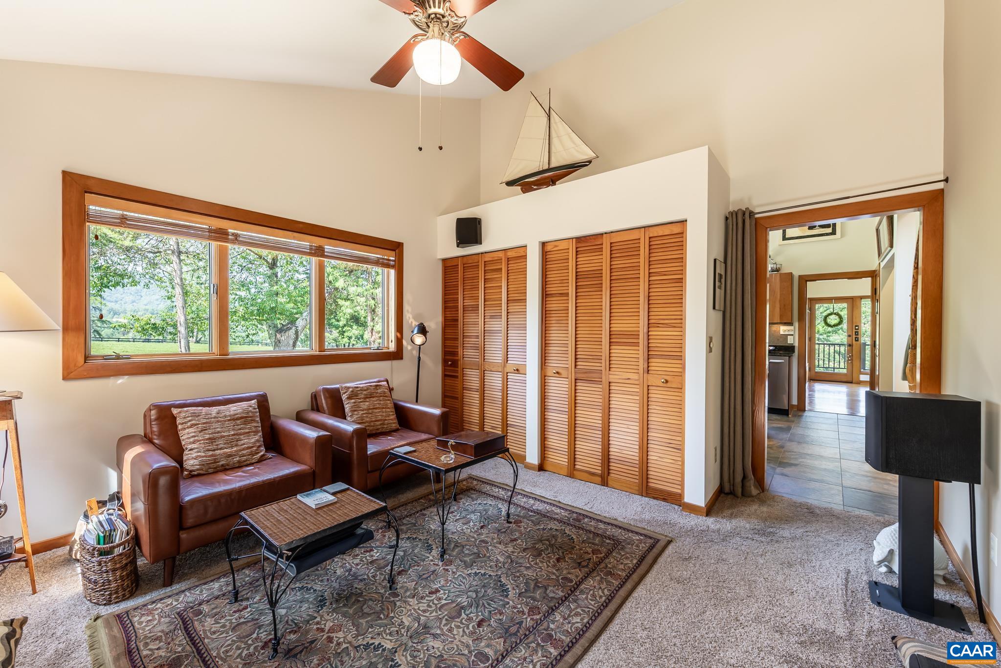 456 ROBERTS MOUNTAIN RD