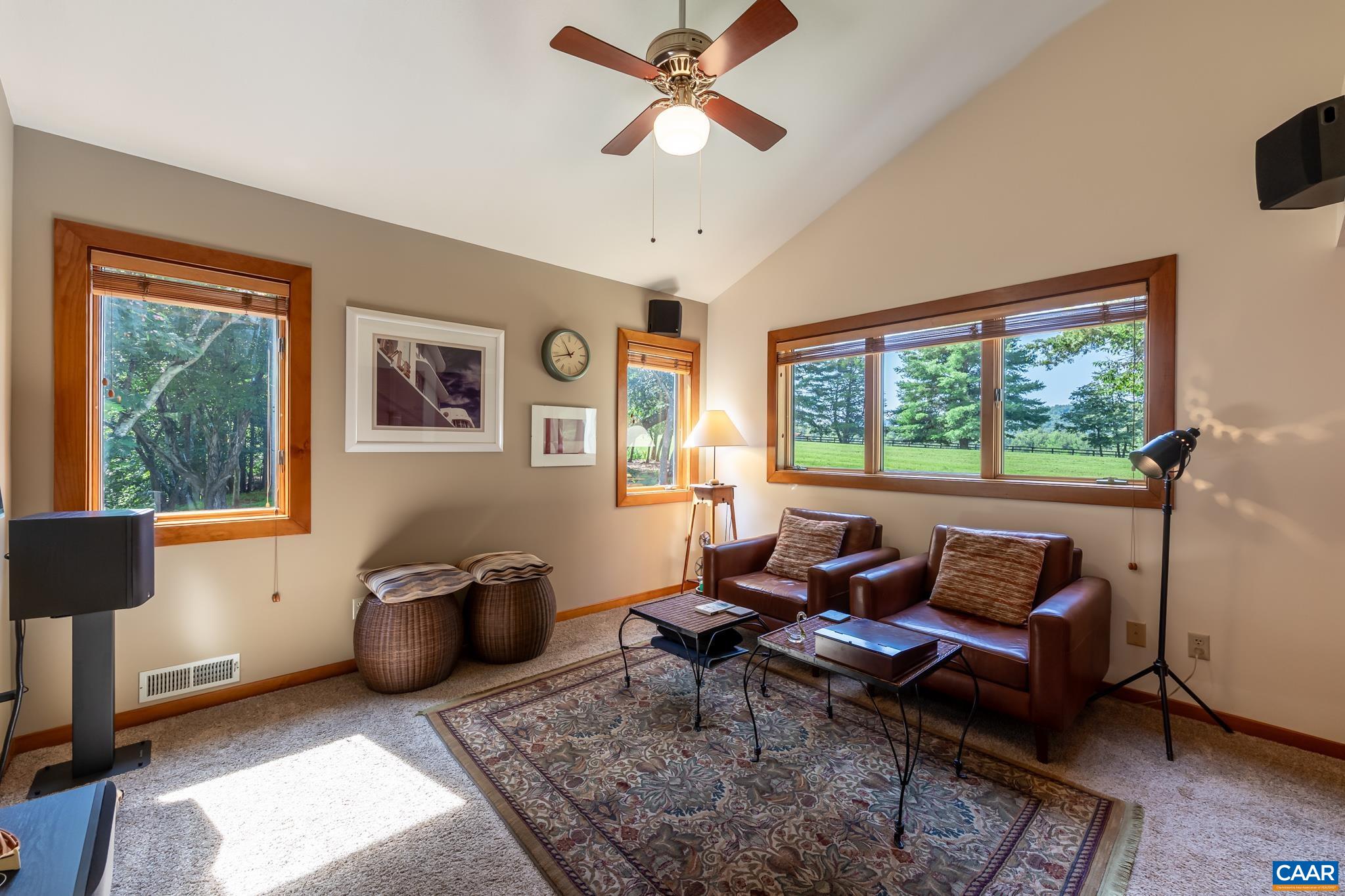 456 ROBERTS MOUNTAIN RD