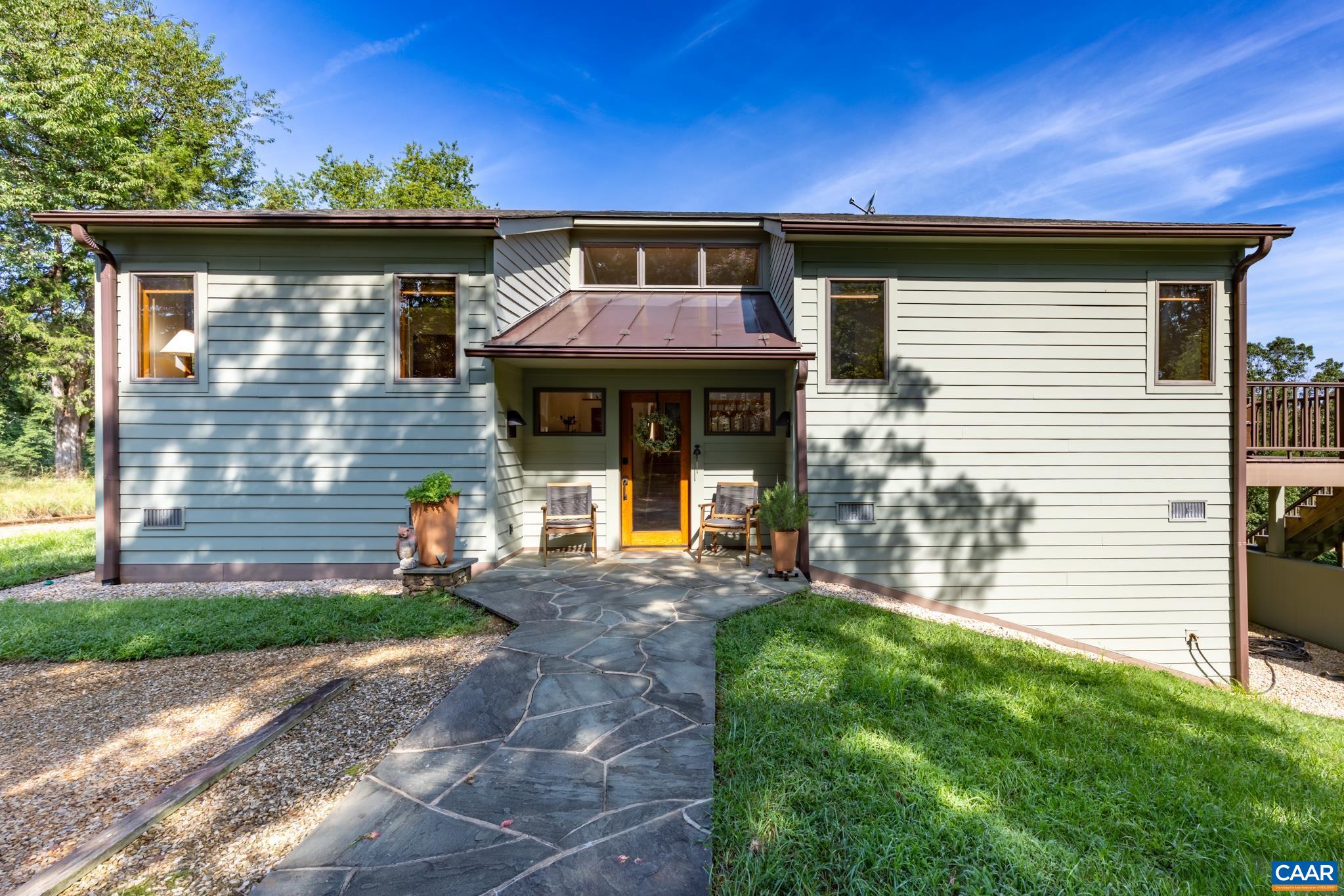 456 ROBERTS MOUNTAIN RD