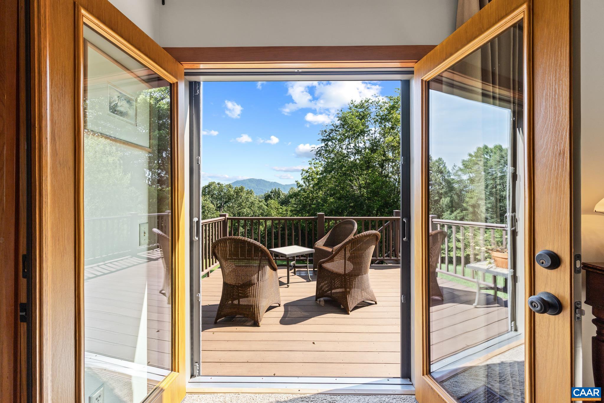 456 ROBERTS MOUNTAIN RD