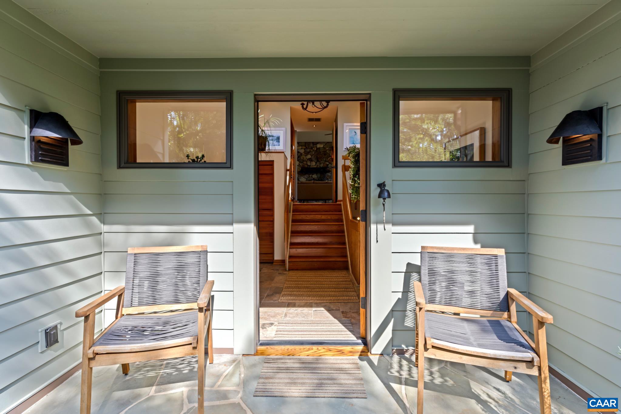 456 ROBERTS MOUNTAIN RD