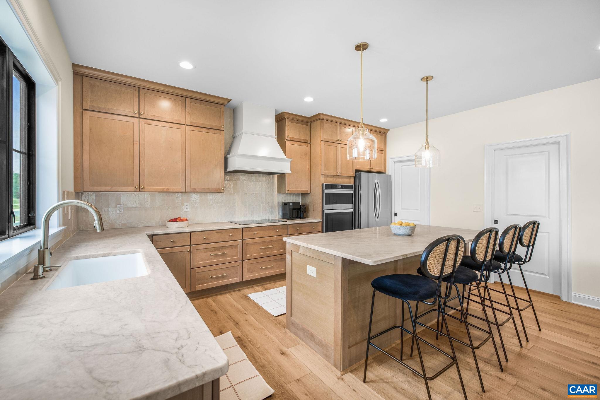 3706 THICKET RUN PL