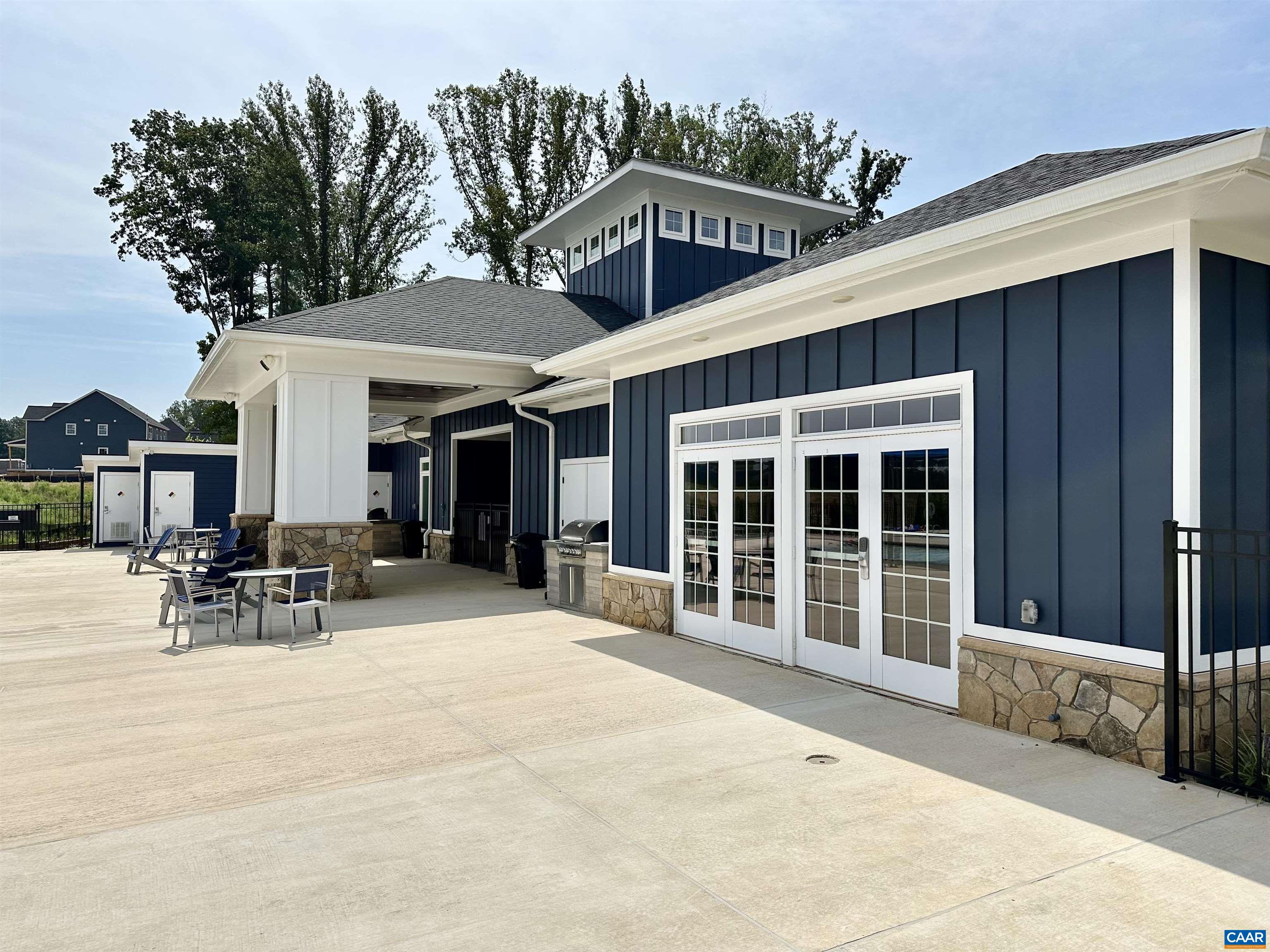 3706 THICKET RUN PL