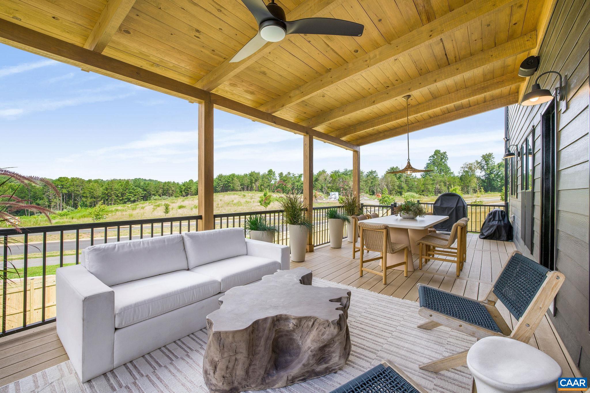 3706 THICKET RUN PL